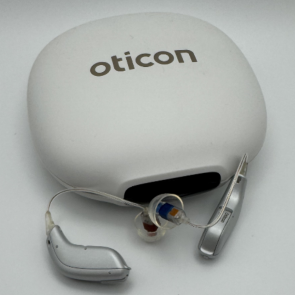 144/145 Oticon OPN 1 Hearing Aids