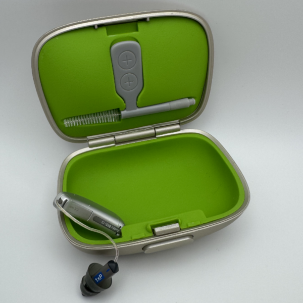 471 - Phonak B50 Hearing Aid